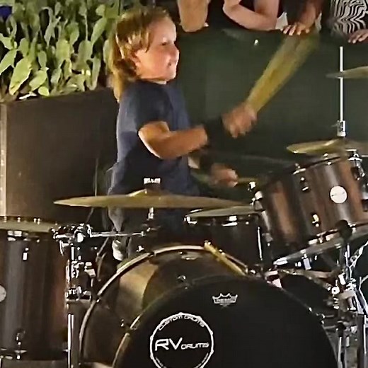 138K views · 9.1K reactions | DRUM SOLO  8 years old ! Live 落落  Alessandro Massimo ❤️論 #drummer #music #passion #life #enjoy | Alessandro Massimo | Facebook