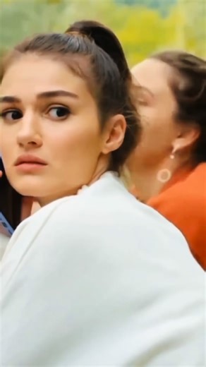 TechViz - The Data Science Guy on Instagram: "LLMs are probabilistic in nature. These techniques can help minimise randomness (doesn’t guarantee) ✌️ ☺️ To avoid loosing it. Comment “👍” and I will send this directly to your DM! 1️⃣ Sampling Parameters ——— Temperature Low → conservative, repetitive High → creative, risky ——— Top-K sampling Limits choices to the top K most probable tokens → hard cap on randomness ——— Top-P (nucleus) sampling Samples from the smallest set of tokens whose cumulative