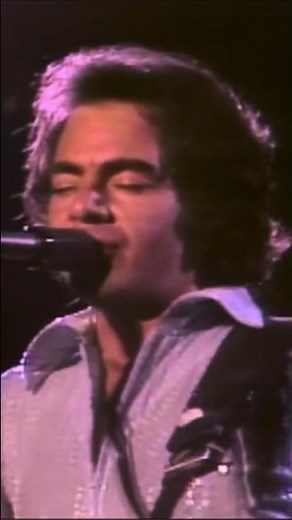 "Play Me" - Neil Diamond LIVE