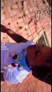 158K views · 7.6K reactions | Peuple de la gbéve bonsoir 珞‍♂️. J'ai rencontré ma star ❤️ Tchoutchou ❤️. Envoyez les enfants tôt en consultation (quand il n'y a rien) pour leur éviter la peur le jour de l'acte. En tout cas notre Tiktok de la fin là, tonton Serge Beynaud doit voir ça . | Le Petit Dentiste | Facebook