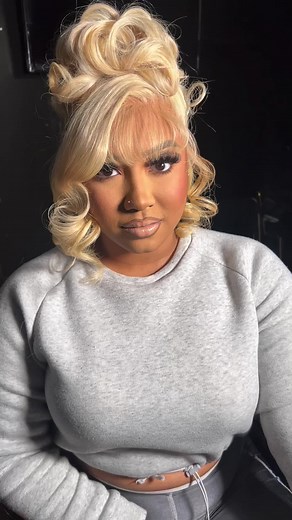 Stunning Updo Hairstyles with Body Wave Blonde Wigs