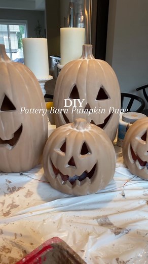 THE BEST easiest halloween DIY. These pottery barn inspired pumpkins. 🎃 All you need are some pumpkins you want to DIY, you can probably even find some thrifting, paint, sponge brushes, paint mixing bowl, baking soda or flour. Step 1: first coat of paint with flour or baking soda Step 2: second coat of the same thing Step 3: when pumpkin is still a bit damp, take your dry sponge dip into the flour or baking soda and put onto your pumpkins to give it this matte terracotta finish #diy #pumpkindiy