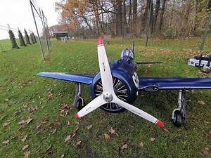 23.11.20 Grumman F8F Bear Cat 1:5 Flug mit Smoke beim LMFC