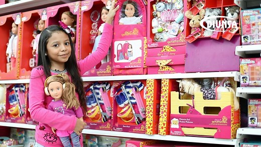 37K views · 616 reactions | Acompaña a Montserrat a hacer el unboxing de las "Our Generation Dolls" y descubre todo el universo sobre estas hermosas muñecas y sus increíbles accesorios. Encuéntralas en Diunsa, los más grandes en juguetes. | DIUNSA | Facebook