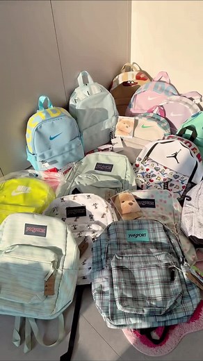 Ig:lushy.stockkkk #styleinspo #outfit #onlineshopping #ootd #sanriogirl #y2k #kawaii #cambodia #style #coquetteaesthetic #sanrio