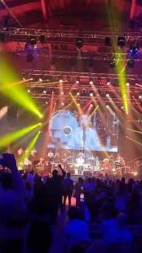 Moein Live in Concert 2025! Song قربون بوی پیرهنت