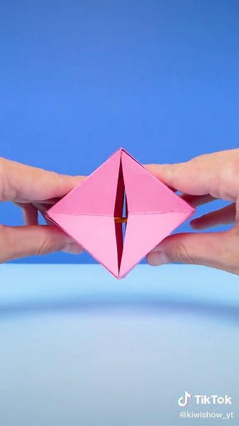DIY Jumping Box Origami Tutorial | Kiwi Show