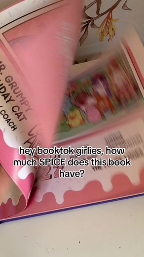 proud moriah elizabeth fan🔥 #booktok #moriahelizabeth #fyp #dazzling_catz i bought this book in march 2022 and it arrived in like september 2022😭