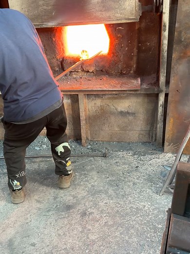 Understanding the Billet Forging Process with Hydraulic Press