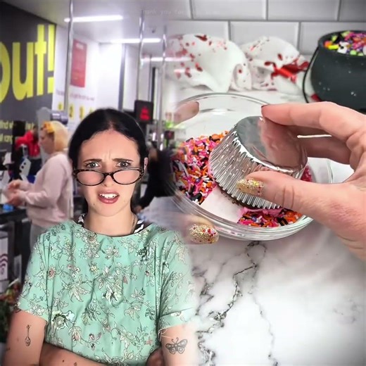 😳#retail #retailproblems #customerservice #sketch #uk #comedy #fyp