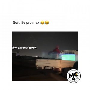 Africa and surprises 🙌🏽😂😂 | Meme Culture