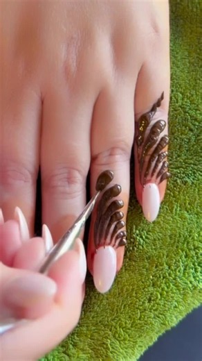 Beautiful Mehndi Art Designs for Henna Tattoos