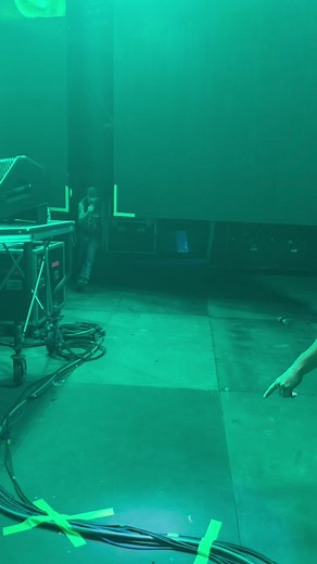 Bret Michaels Embraces Positive Energy on The Stadium Tour Stage