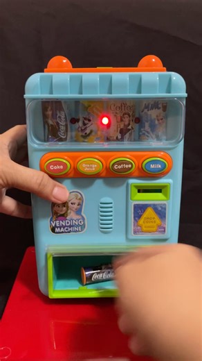 💥Satisfying Vending machine ASMR 12023 🟡🔴🔵 #asmr #BratenelaBrats