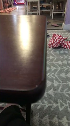 @MrChloe299 can you do opening and closing to elf on dvd 📀 please