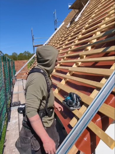 Dachüberstand perfekt schneiden mit Makita