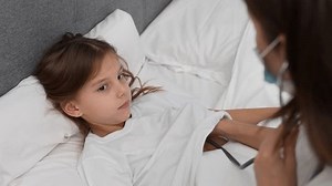 Doctor Woman White Coat Listening Sick Stock Footage Video (100% Royalty-free) 3385648489 | Shutterstock