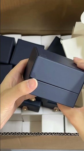 Blue Leather Jewelry Box | Luxury Product Showcase