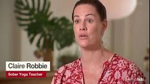 43K views · 469 reactions | Binge drinking is on the rise - among middle-aged Kiwi women. But why are they drinking so much? When did one glass of wine a night become say, a bottle a night? National Correspondent Amanda Gillies looks at drinking, the hangover, and why cutting back can be hard.  See more: bit.ly/3B0chvl #Newshub | Newshub | Facebook