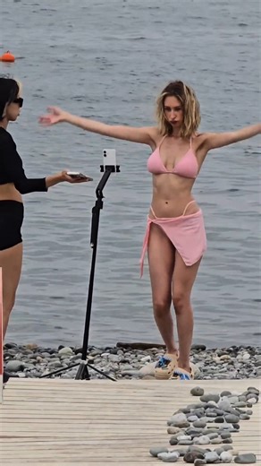 #amazingplaces #goodvibes #awesomebeach #awesomeness #bestbeachdestinations #amazingbeach #beautifulpeople #reelsfbシ | Beach Traveller