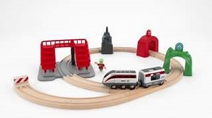 Classic play with a modern twist - the 33873 Smart Tech Engine Set 🚄 subtly blends analogue and tech play to create endless possibilities of fun and adventure. Find out more: https://www.brio.net/products/all-products/railway/smart-tech/smart-engine-set-with-action-tunnels | BRIO