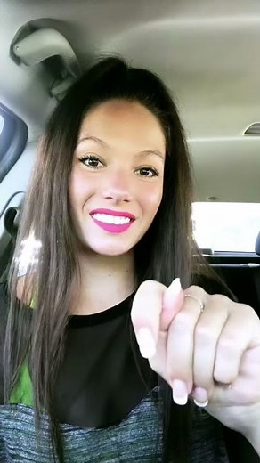 How to sign “OCTOBER” in American Sign Language (ASL)