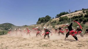 The Ansai Waist Drum Dance, a traditional art form from the Ansai District of Yan'an (#Shaanxi Province), is recognized as a national intangible cultural heritage. It embodies the fierce spirit and vitality of Shaanxi people, showing rich ethnic styles and regional characteristics. #culture #china (cr: douyin lin18699193121) | T-Time HK