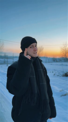 „Ławka Na Zachód” zainspirowana prawdziwymi uczuciami🙌🏻 #filipgrodowski #ławkanazachód #muzyka