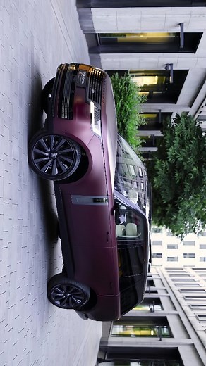 𝑀𝒶𝓎𝓊𝓇 on Instagram: "The 2023 Range Rover SV❤️ 🎥 Source: @black.fox.motors Luxury Car Space The 2023 Range Rover SV is the top-of-the-line model in the Range Rover lineup. It's got a variety of powertrain options, a luxurious interior, and advanced technology features. 💠 Engine: You can get a hybrid with 395 hp, a V8 with 523 hp, or a plug-in hybrid with 434 hp. 💠 Transmission: It has an 8-speed automatic transmission. 💠 Drivetrain: It's all-wheel drive. 💠 Fuel economy: The hybrid gets