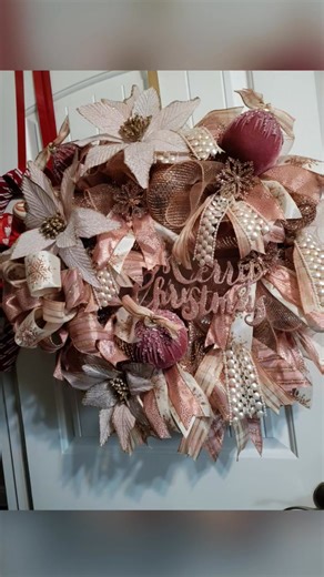 Just a few i have done Unique Wreaths by terries crafts check it out and share | Terrie Dollar