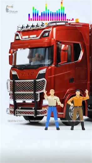 Music time! 🚛🎶 Our new custom RC tractor truck is here, with a realistic dashboard display and Bluetooth multimedia music – perfect for adding extra fun to your collection. Get ready to cruise in style with this awesome model!🥰 #RCTrailer #ScaleModels #RCTrucks #BluetoothMusic #CustomRC #RCAddict #ModelLovers #RCFun #ModelDetails | Toucanhobby