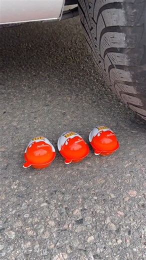 WowExperiments on Instagram: "Coca Cola, Fanta, Sprite und Mentos | Experiment #cocacola #science #Experiment #reels #viral #fyp #foryou#balloons"