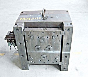 [Hot Item] Customized Plastic Injection Mould Manufacture