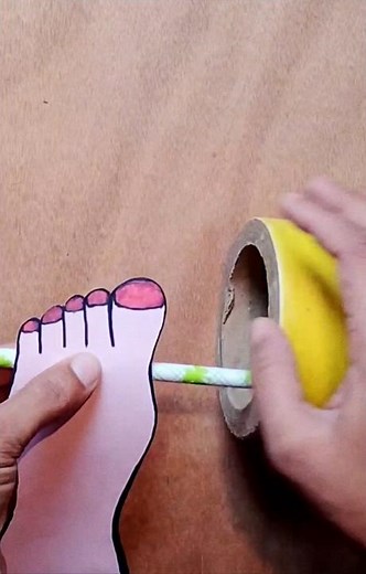 Paper Foot Step Toy | Easy DIY for Kids
