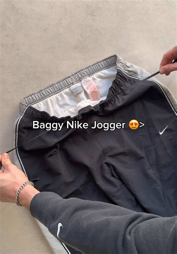 Need baggy nike joggers 😍#tracksuit #fashion #baggy #jogger #styleinspo