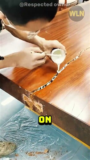 Podjął próbę renowacji uszkodzonego stołu! 🤯