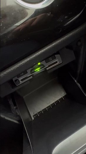 トヨタ純正ETC車載器シルバー･ボイスタイプ(パナソニック製)