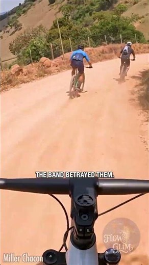 🚴⚠️ Epic Cycling Wipeout Caught on Track