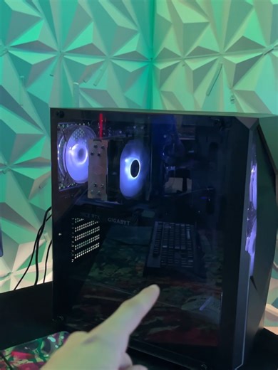 “Bu PC-ni alan uduzmaz 🔥” RTX 3060 Ti ilə i5 12-ci nəsil gücündə sistem ⚡ 🎮 144Hz smooth gameplay 💻 Oyun stream üçün ideal ✔️ 16GB RAM ✔️ 512GB SSD ✔️ Monitor daxil 💳 Kredit mümkündür Yaz, qiyməti qaçırma!