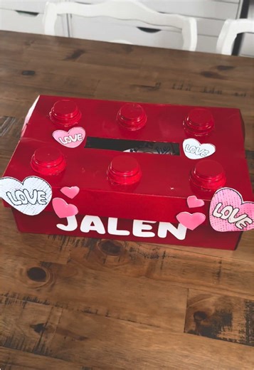 Turning a shoe box & some medicine bottle caps into a cute and simple LEGO Valentine’s mailbox for my sons class ❤️🍫💌 #DIYValentines #valentinesmailbox #ClassroomValentines #MakersofInstagram #valentinescards