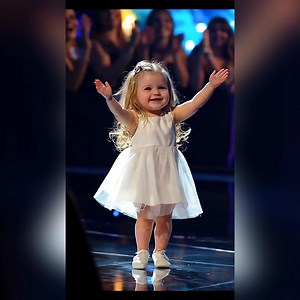 No Flashy Entrance, No Big Promise — Just Raw Talent That Leaves Everyone Breathless by the End | OnStage Vibes