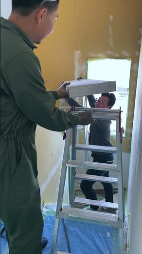 階段に足場を組む【漆喰DIY】