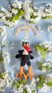 37 reactions | #edsCALder DAY TWO In today’s ten minute video you can learn tips on adding a ‘centraliser’ to help make sewing up easier, tips on crocheting rounds with fewer stitches in, and most importantly how to actually finish off the first piece as the body and head is complete! #toftuk #edsanimals #edsbirds #crochetalong #learntocrochet #crochet #crochetlove #crochetlover #crocheting #howtocrochet | TOFT | Facebook