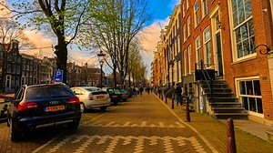 アムステルダムの散歩動画 静かな街並みと美しい運河