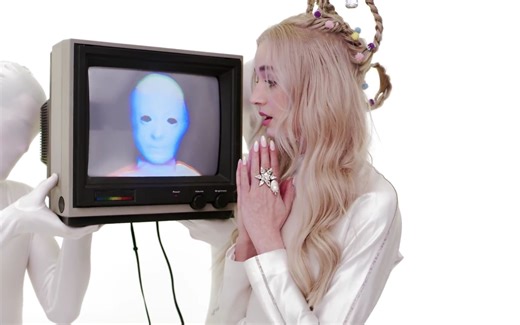 Poppy - Computer Boy (Official Video)