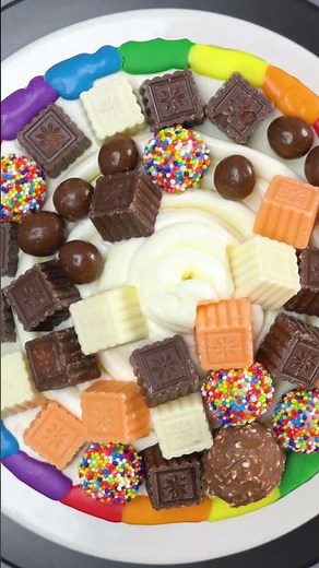 Rainbow Candy Explosion Cake 🌈🍬 – The Ultimate Celebration Cake for Sweet Tooths! #shorts #cake