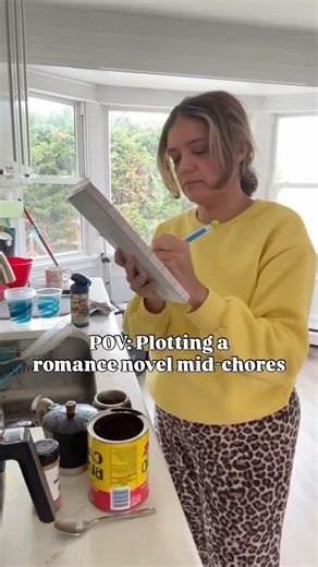 POV: YOU’RE A ROMANCE AUTHOR AND THE IDEAS WON’T WAIT