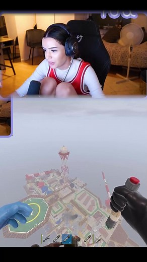 Guess who we found on oil 😂 - OTV Rust moments #playrust #rust #gaming #fypシ #gamergirl