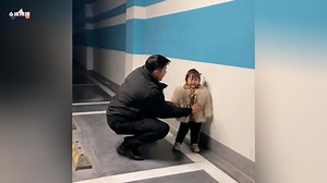 宝爸哄娃！女生生气的样子，不分年龄