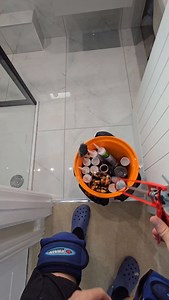 118K views · 70K reactions | Mastic Man- Silicone caulk application- Shower enclosure Included in video- silicone preparation, soray solution set up, stick cutting, sealant application and tooling  #satisfying #masticman #southcoastsealantsltd | southcoastsealantsltd | Facebook